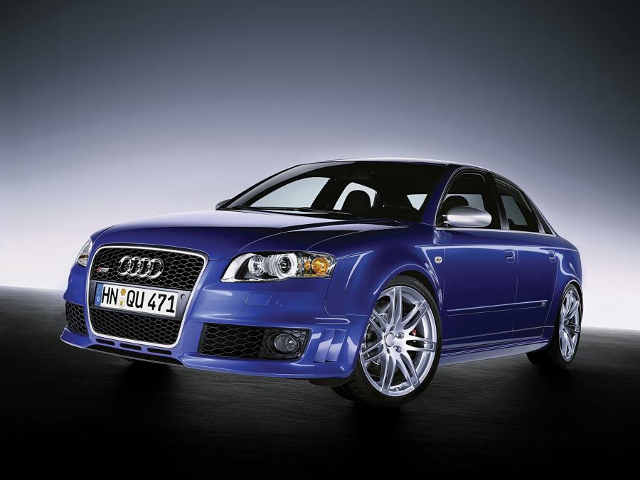  Audi RS4 Sedan (B7, 8E) 2005 года  (фото 3 из 48)